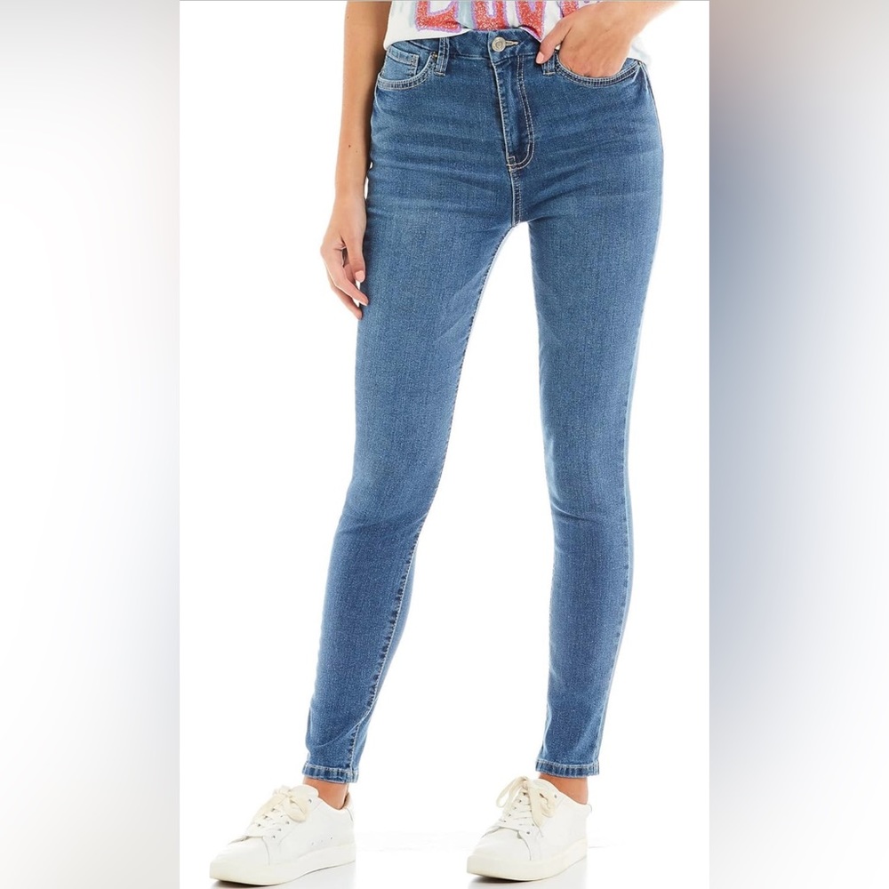 NWT YMI Curvy Fit High Rise Skinny Jeans size 11